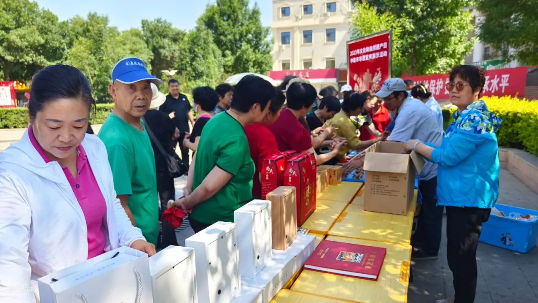 2023年“文化和自然遗产日”辛集市非遗宣传展示活动,6月9日上午在辛集市文体中心广场举办。