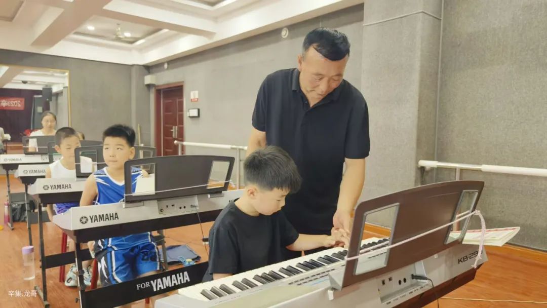 2023辛集市文化馆未成年人暑期器乐培训班开讲啦!