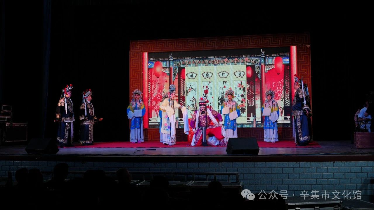 2024年辛集市文化惠民“六进”演出“送戏下乡”走进新垒头村 辛集市文化馆 2024-05-06 11:19 河北