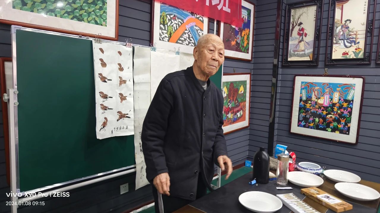 深入开展全民艺术普及,提升我市群众文艺素养,辛集市文化馆花鸟培训班于1月8正式开课