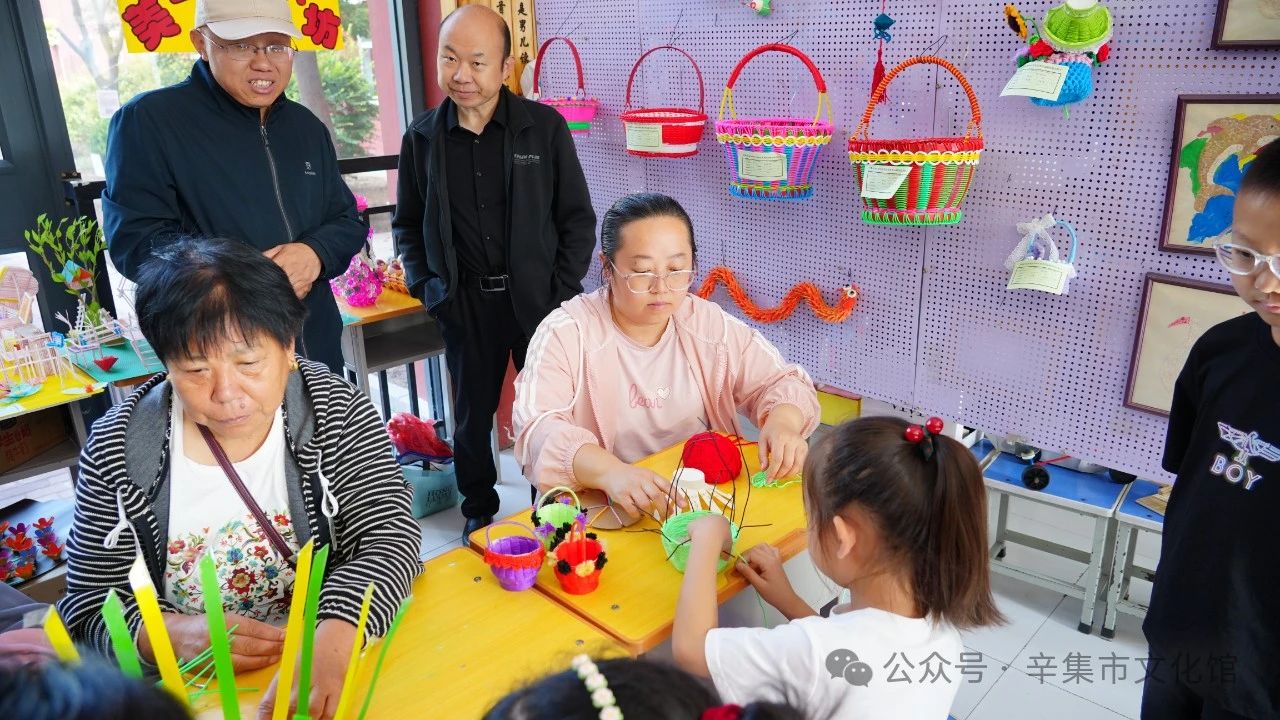 文化馆服务宣传周系列活动—辛集市2024年中小学生美术作品展+工作坊