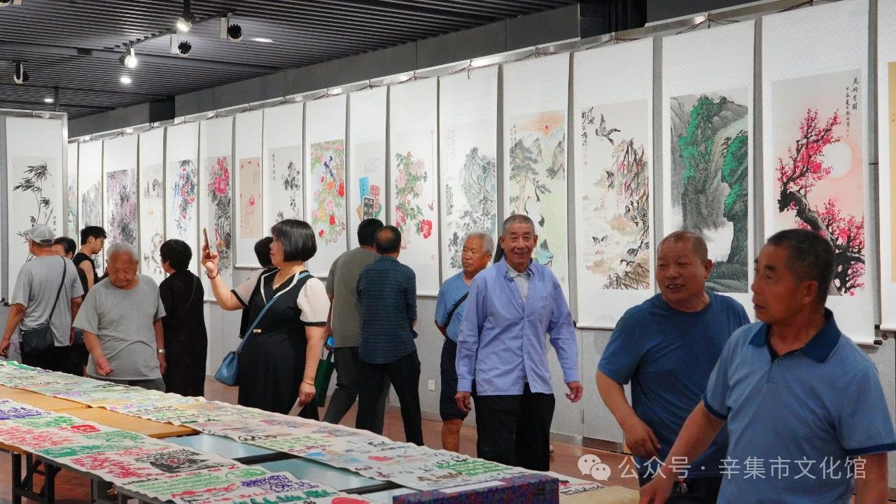 “翰墨颂党恩 丹青抒华章”,2024年辛集市庆“七一”书画展于7月1日-5日在文化馆三楼展览厅隆重展出