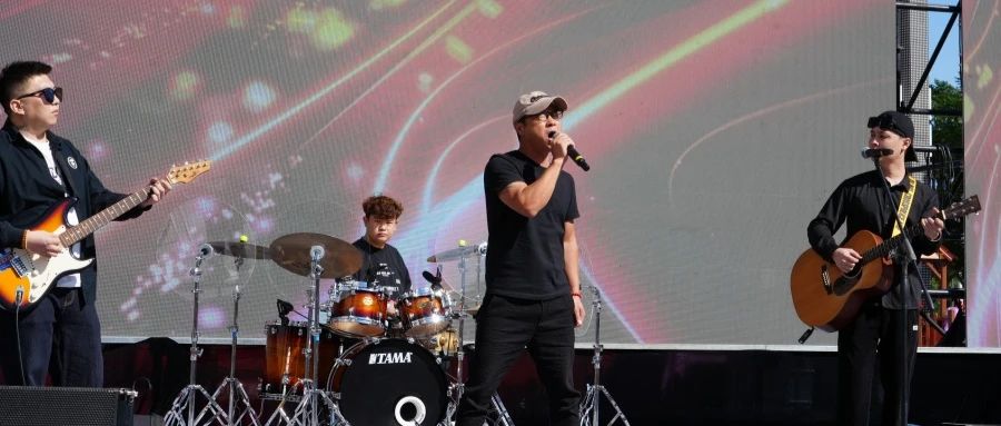 《感恩奋进 双争有我》2025年辛集市迎“五一”歌曲演唱会